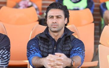 دوست دارم پرسپولیس همیشه قهرمان باشد/ استقلال با فرهاد موفق می شود