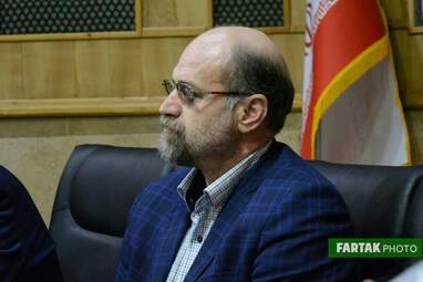 نشست خبری استاندار کرمانشاه با اصحاب رسانه به مناسبت هفته دولت به روایت تصویر