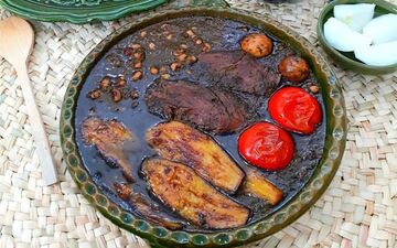 طرز تهیه قورمه سبزی گیلانی | غذای جدید درست کن!