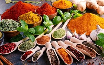 ۴ ادویه مفید برای سیستم ایمنی بدن

