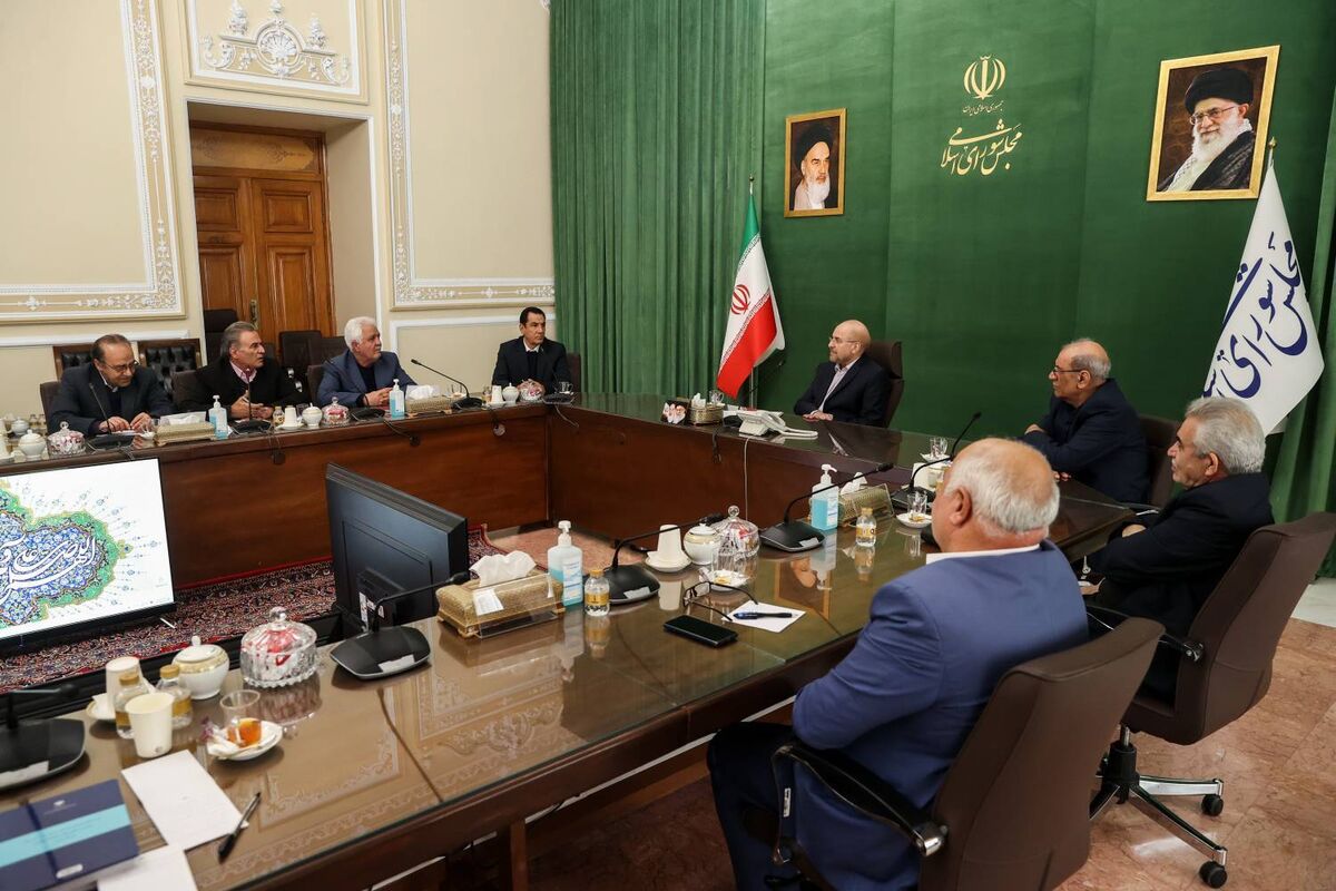 *قالیباف: حقوق بازنشستگان اولویت مجلس است/مجلس در قانون برنامه هفتم برای حقوق بازنشستگان منبع پایدار ایجاد کرده است*
