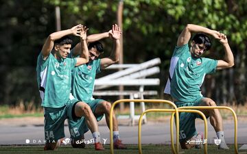 چرا امیرحسین محمودی از ستاره پرسپولیس به نیمکت‌نشین تبدیل شد؟