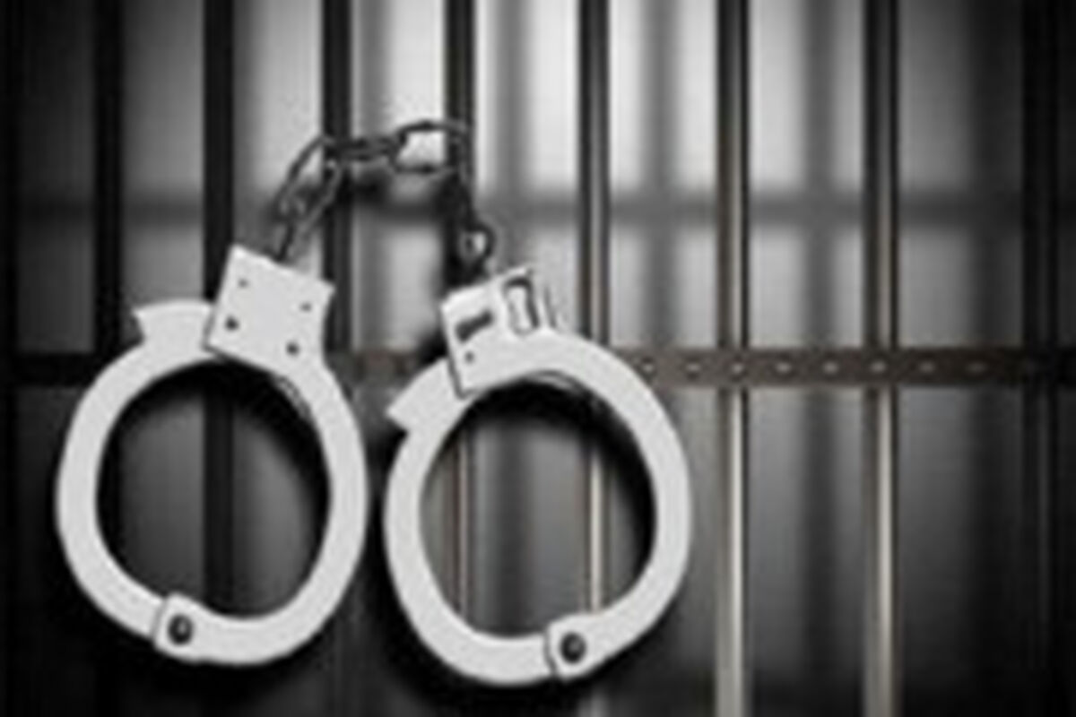 مرد عصبانی 2 کودکش را در مشهد گروگان گرفت / زن باردار از صحنه گروگانگیری گریخت
