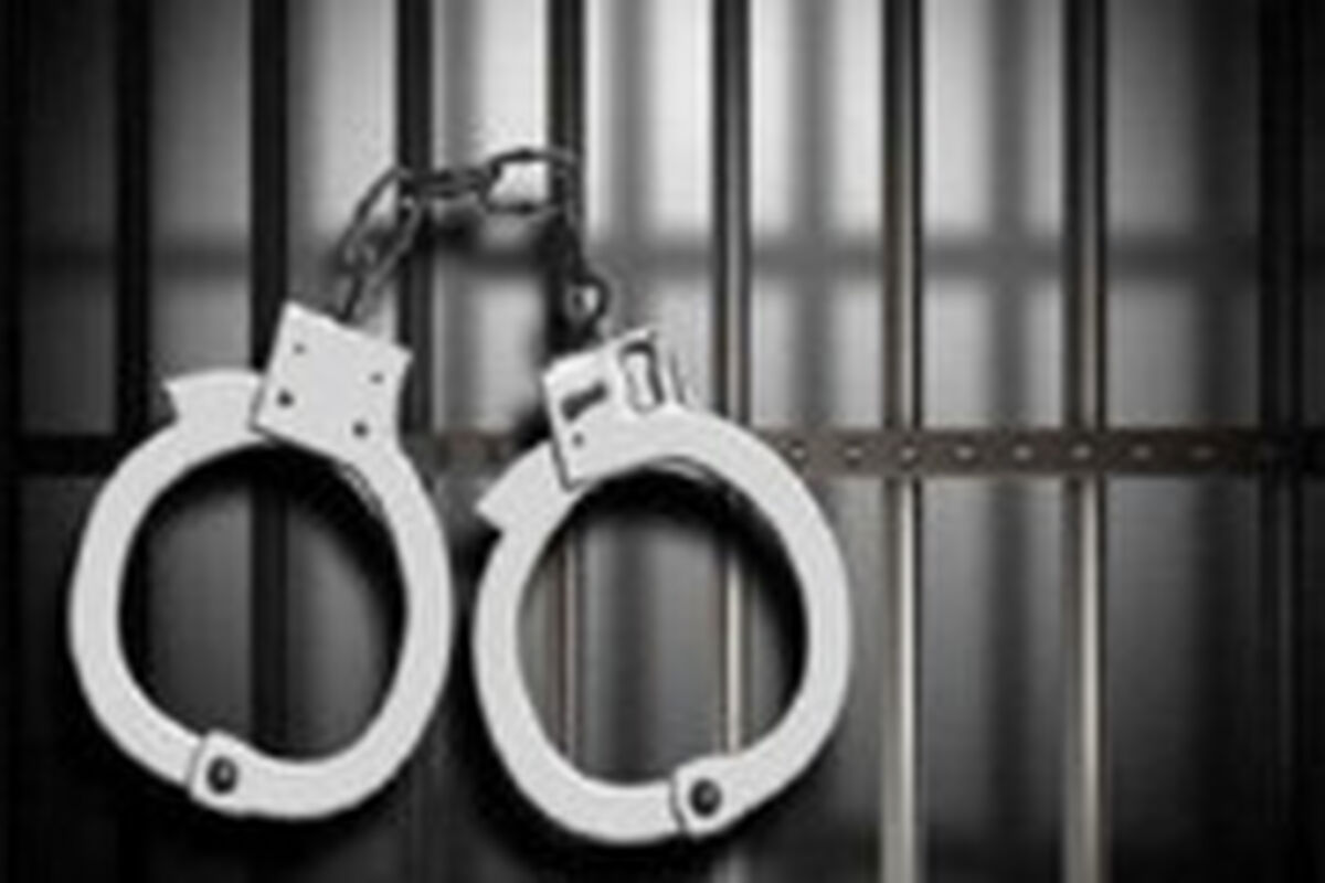 مرد عصبانی 2 کودکش را در مشهد گروگان گرفت / زن باردار از صحنه گروگانگیری گریخت
