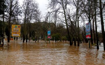 سرویس‌های اتوبوس ۷ شهر لرستان لغو شد