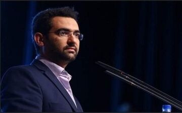 وزیر ارتباطات از اتصال جزایر خلیج‌فارس به فیبر نوری خبر داد