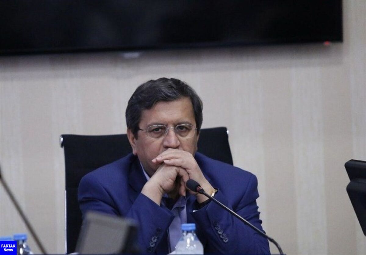 همتی: سهامداران عمده در بورس بازارسازی کنند 