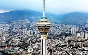 برگزاری جشنواره پرش ایستگاهی از فراز برج میلاد همزمان با ایام‌الله دهه فجر