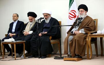 رهبر انقلاب: کاری کنید روحیه جهاد و مقاومت راه قطعی نسل‌های پی در پی شود