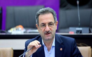 استاندار تهران: تردد کامیون‌های با عمر بالای 20 سال ممنوع است
