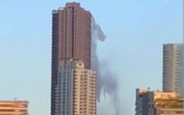  لحظه منفجر شدن تانکر آب یک آسمان‌خراش پس از زلزله