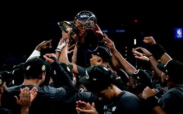 فتح کنفرانس غرب در خانه حریف؛ سن آنتونیو به فینال NBA رسید!