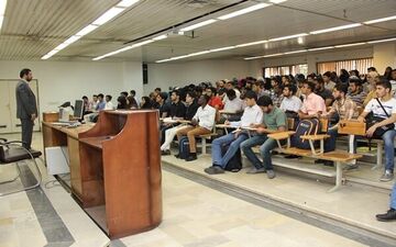 دلیل توقف توسعه رشته ها/ دگرگونی در ساختار اداری دانشگاه ها