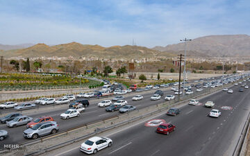 تردد روان در محورهای چالوس و هراز