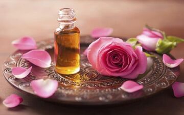 خواص روغن گل محمدی و طرز تهیه آن