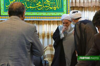 گفت‌وگو اختصاصی آیت‌الله مصطفی علما نماینده ولی‌فقیه و امام جمعه کرمانشاه با فرتاک نیوز به روایت تصویر