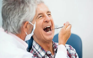 دهان شما چه رازهایی را درباره سلامت بدنتان فاش می‌کند؟