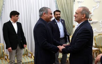 دیدار فرمانده ارتش پاکستان با رئیس‌جمهور ایران؛ تحولات مهم در منطقه