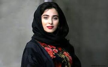 لباس های عجیب و غریب خانم بازیگر در کنار همسرش