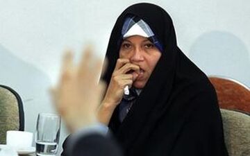هم نظر بودن فائزه هاشمی با عارف/ سهم خواهی از روحانی مشکلی ندارد
