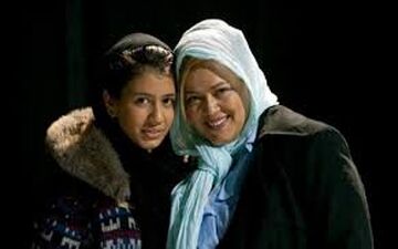 تیپ عجیب و جالب بهاره رهنما و دخترش