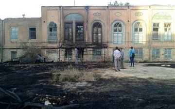 خانه تاریخی انصای ارومیه طعمه حریق شد