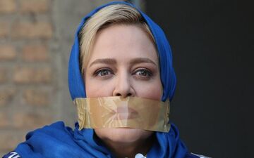 موتورسواری بازیگر زن مشهور و همسرش