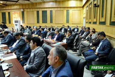 شورای گفتگوی دولت و بخش خصوصی استان کرمانشاه با حضور وزیر صمت