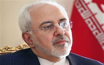 ظریف: آمریکا شجاعت مبارزه مستقیم با شهید سلیمانی را نداشت
