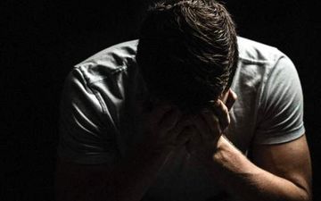 مرد خیانتکار پشیمان شد / من زنم را طلاق نمی دهم اورا دوست دارم کمکم کنید..