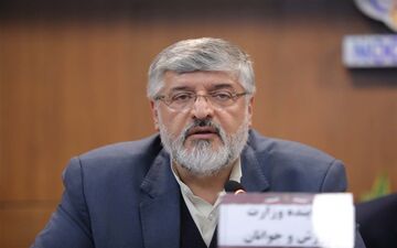 پولادگر: پرسپولیس از آسیا حذف نشده است/ استعفای سجادی؟! من چیزی نشنیده‌ام 