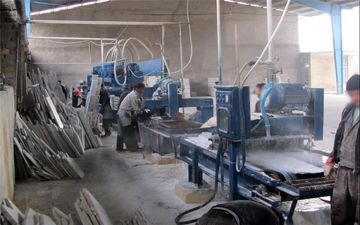
تنها ۱۰ درصد ظرفیت معادن سنگی استان در کرمانشاه فرآوری می‌شود 
