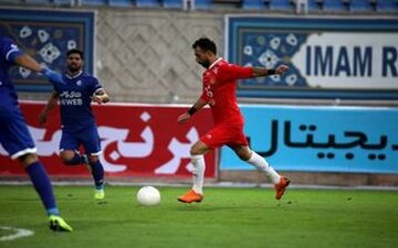 استقلال بیخیال قاسمی نژاد نمی شود