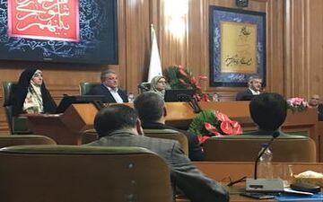  در جلسه استعفای شهردار تهران چه خبر بود؟