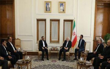 ظریف: فاجعه انسانی در یمن تنها راه‌حل سیاسی دارد
