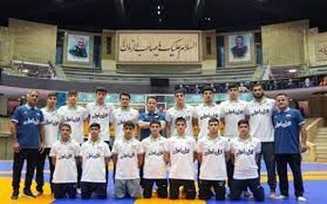 تیم کشتی آزاد نوجوانان ایران قهرمان جام پیروزی ترکیه