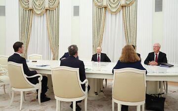 آغاز مذاکرات پوتین با نمایندگان ترامپ درباره اوکراین در مسکو
