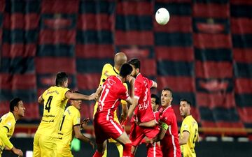 مسابقه فجرشهیدسپاسی و پرسپولیس در تهران