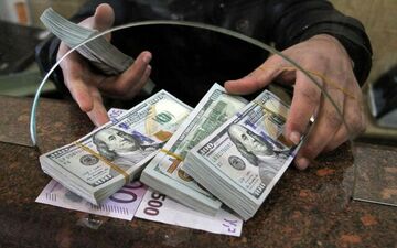 پیش بینی جدید از قیمت دلار در سال آینده