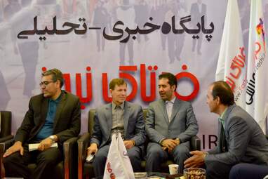 بازدید رئیس  دانشگاه آزاد اسلامی کرمانشاه از غرفه فرتاک نیوز